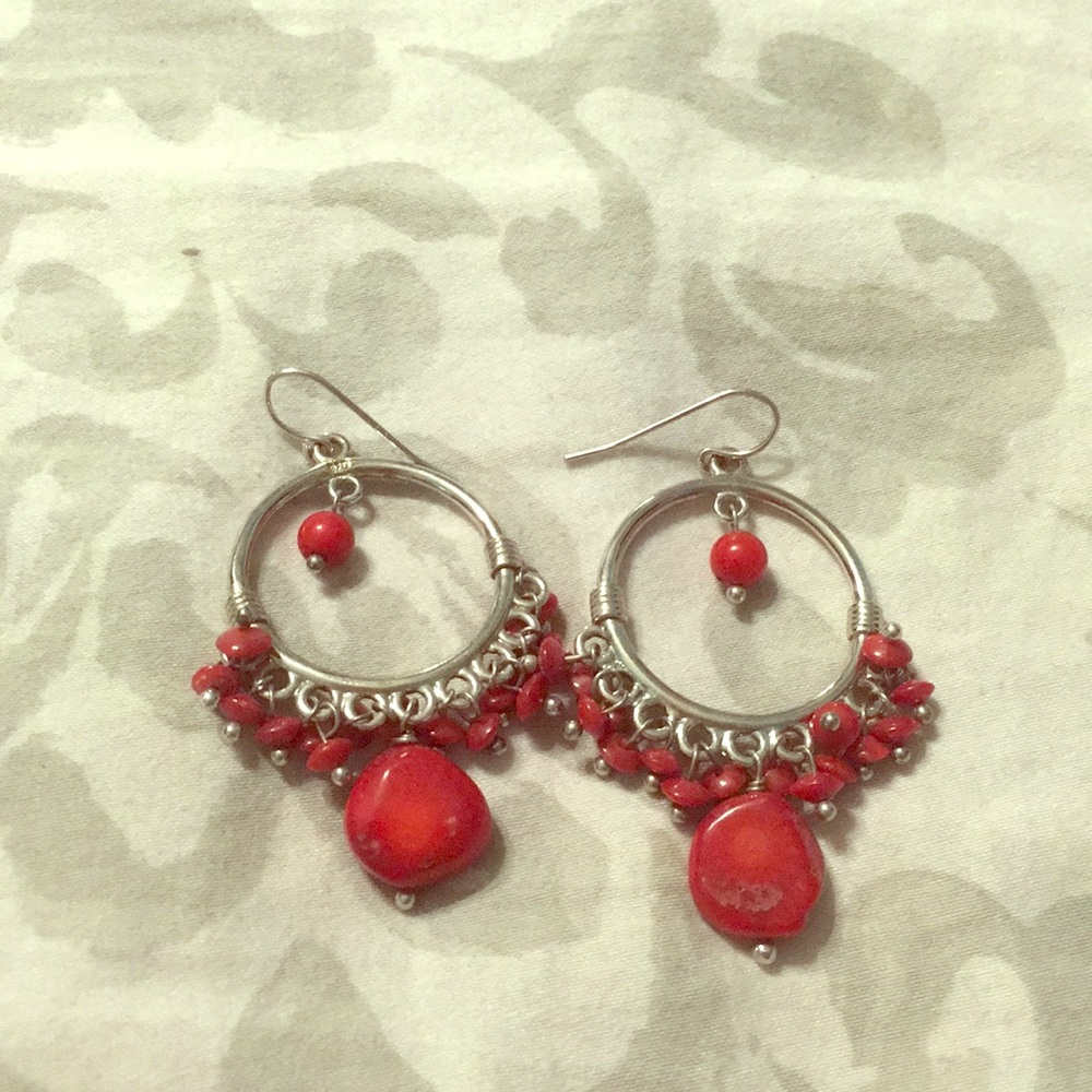 Dangled earrings